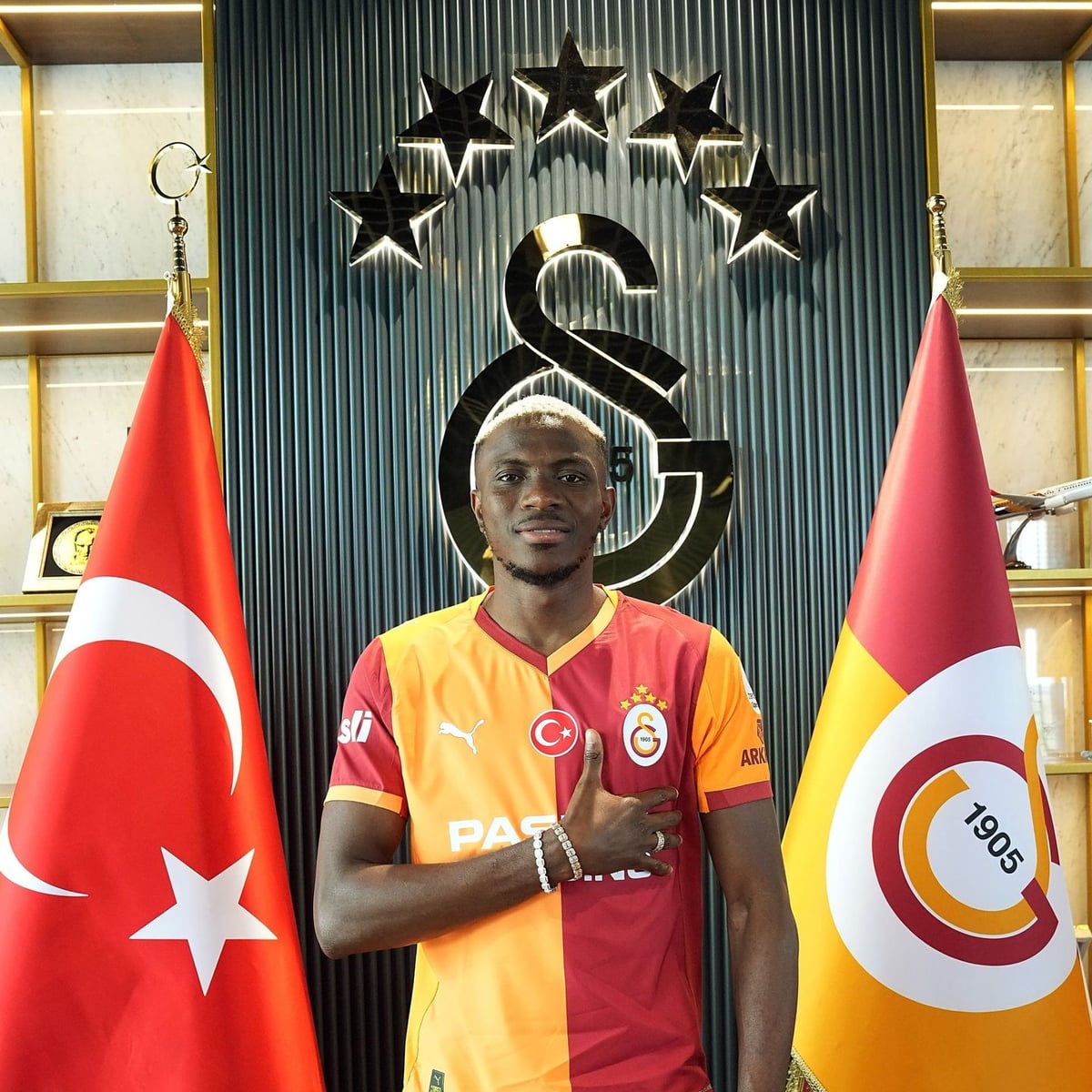 Victor Osimhen Galatasaray Formasıyla