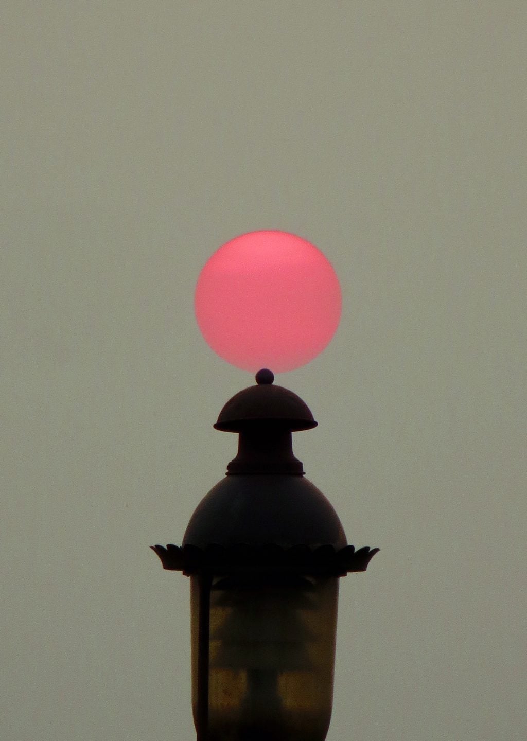 Soyut Sanat: Pembe Küre