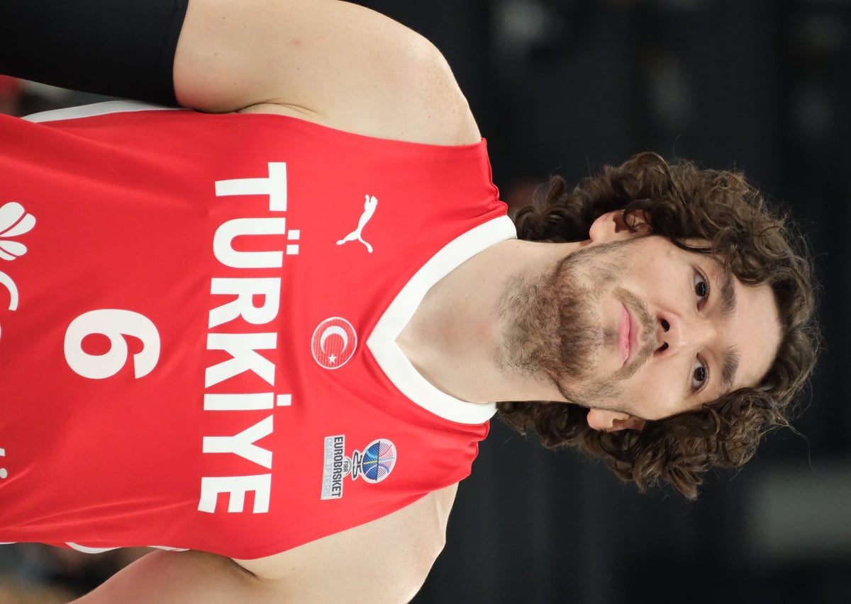 Cedi Osman: Basketbolcu
