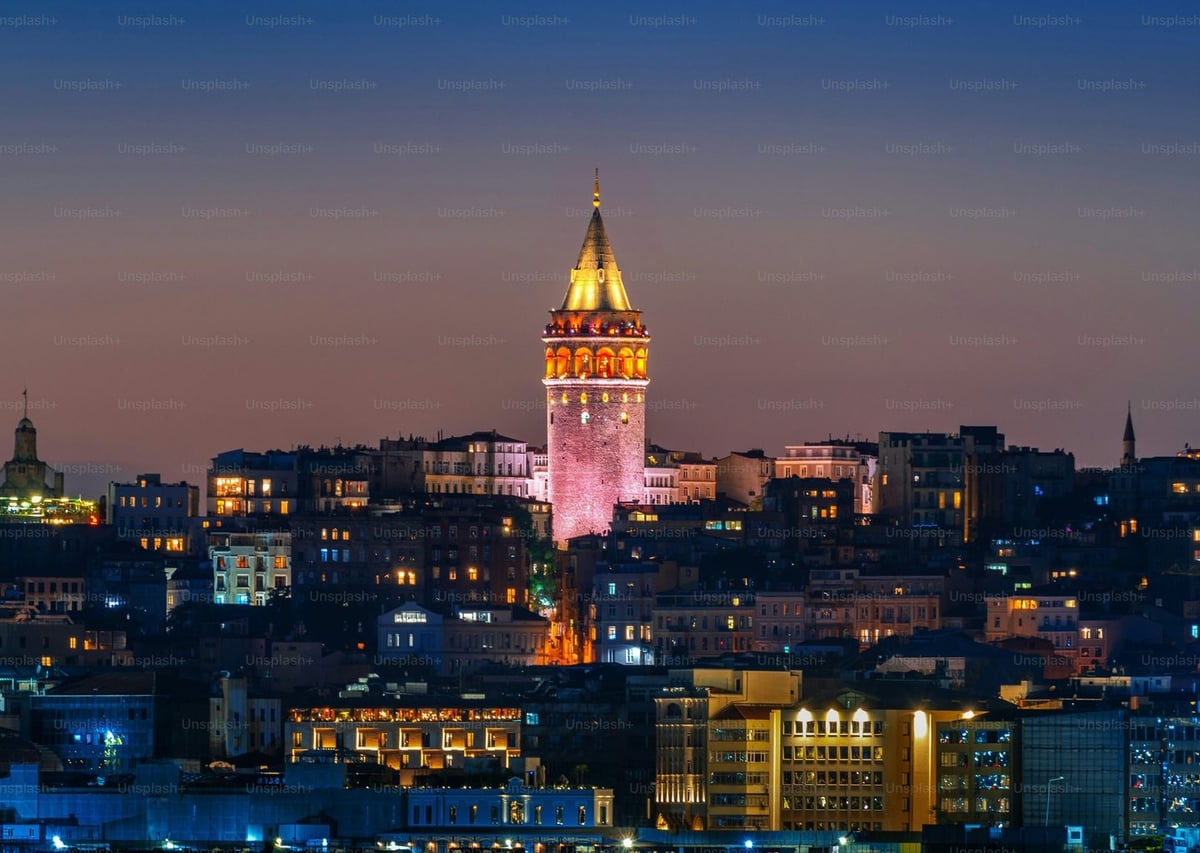 Galata Kulesi: İstanbul'un Tarihi Simgesi